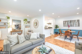 3535 Chevy Chase Lake Dr Unit 107, Chevy Chase, MD 20815