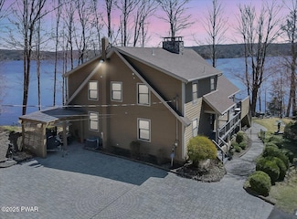 144 N Lake Loop, Lake Ariel, PA 18436