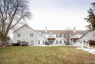 926 Harbor House Dr Unit 2, Madison, WI 53719