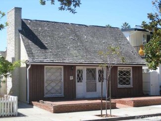 1747 Plaza Del Sur, Newport Beach, CA 92661