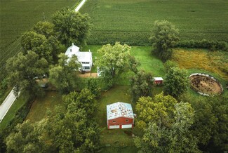 1468 Nolle Hill Rd, Golden Eagle, IL 62036