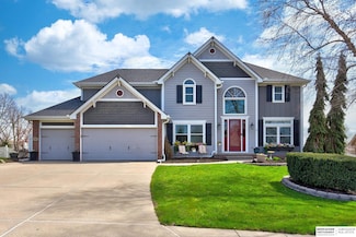 9700 Val Verde Dr, La Vista, NE 68128