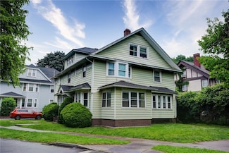 84 Canterbury Rd, Rochester, NY 14607