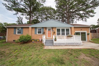 4953 Wycliff Rd, Portsmouth, VA 23703