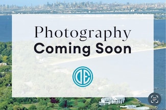 68-11 52nd Dr, Flushing, NY 11378