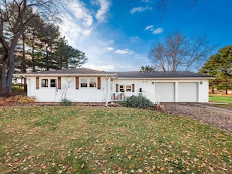 8011 Ruffner Rd NE, Baltimore, OH 43105