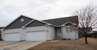 1504 19th Ave E, West Fargo, ND 58078