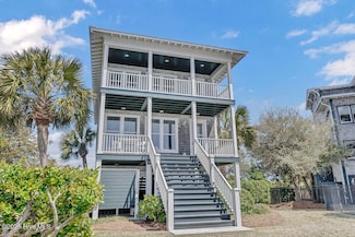2 Island Dr, Wrightsville Beach, NC 28480