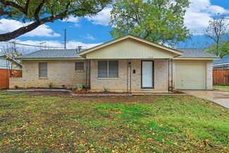 1304 E Anthony St, Fort Worth, TX 76115