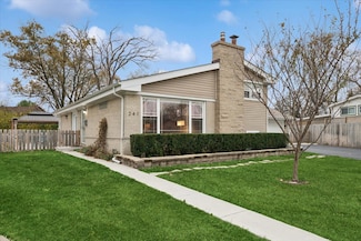 241 Glendale Rd, Glenview, IL 60025