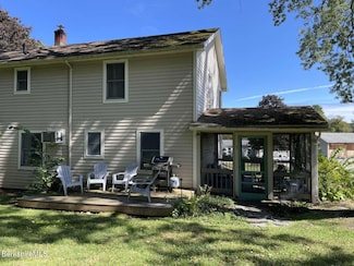 5 Seekonk Rd, Great Barrington, MA 01230