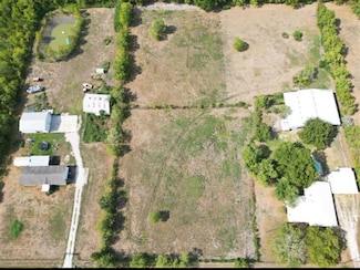 3833 Gatewood Rd, Crosby, TX 77532