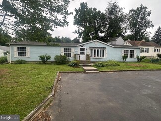 4355 Somers Ave, Feasterville Trevose, PA 19053