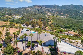 3153 Kemberly Ln, Jamul, CA 91935