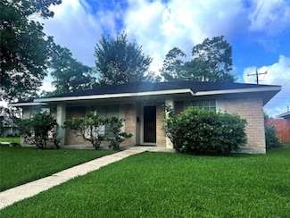 11326 Sagemeadow Ln, Houston, TX 77089