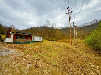 8288 Highway 476, Clayhole, KY 41317