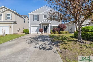 22 Spring Lake Cir, Savannah, GA 31407