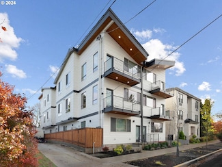 6610 N Greenwich Ave Unit 5, Portland, OR 97217