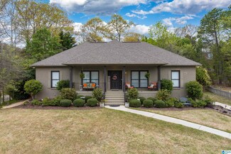 3945 Cannock Dr, Birmingham, AL 35242