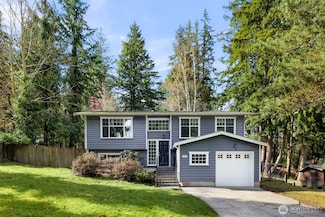 1013 Austin St, Bellingham, WA 98229