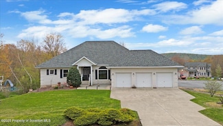 106 Beech Ln Unit L 12, Moscow, PA 18444
