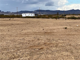 0000 S Emery Park (040c) Rd, Golden Valley, AZ 86413