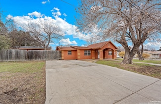 3323 W Woodlawn Ave Unit MAIN HOUSE, San Antonio, TX 78228