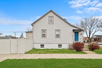 3100 N Newcastle Ave, Chicago, IL 60634