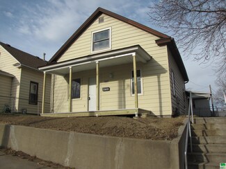 103 Bluff St, Sioux City, IA 51103