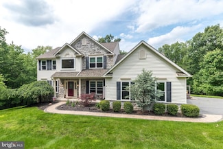 226 Overlook Rd, Morgantown, PA 19543