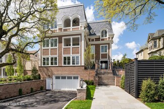62 Mason St Unit 1W, Greenwich, CT 06830