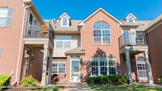 603 Worthington Dr Unit 3A27, Lansing, MI 48906