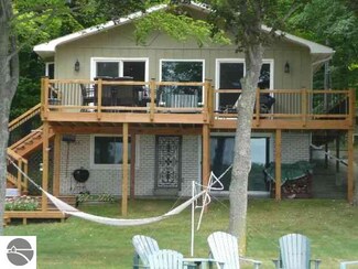 4062 Water View Dr, Grawn, MI 49637