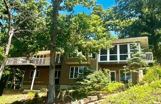 253 Bur Oak Ct, Dahinda, IL 61428