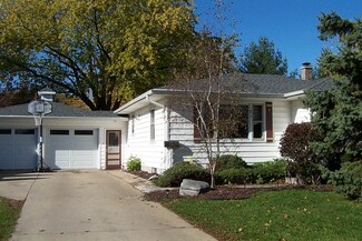 602 N Cedar St, Horicon, WI 53032