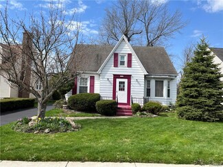 104 Century Rd, Buffalo, NY 14215
