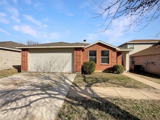 3928 Golden Horn Ln, Fort Worth, TX 76123
