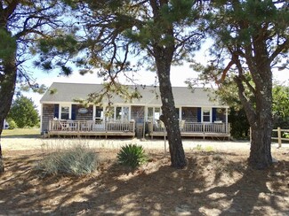 14 Windward Rd, West Dennis, MA 02670