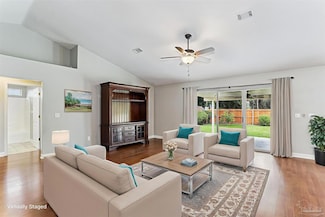 1062 Joaquin Rd, Pensacola, FL 32506