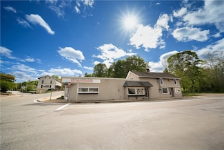 1 Spring St, Hope Valley, RI 02832