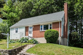 100 Shirley Rd, Waltham, MA 02452