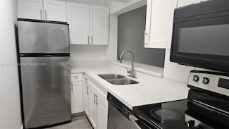 1720 NW North River Dr Unit 113, Miami, FL 33125