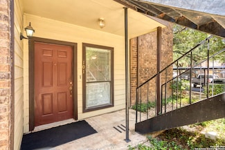 2542 Babcock Rd Unit D101, San Antonio, TX 78229
