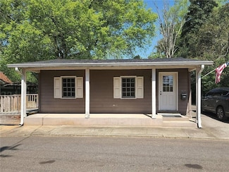 420 Bartow St, Waleska, GA 30183
