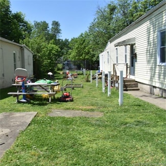 825 Meigs Ave, Jeffersonville, IN 47130