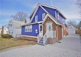 921 Packard Dr, Akron, OH 44320