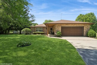 48W124 Mary St, Big Rock, IL 60511