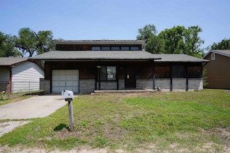 4932 W Briarwood Ave, Wichita, KS 67212