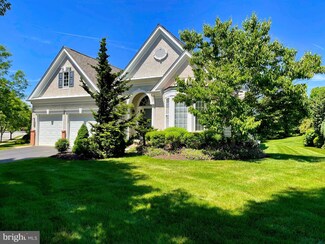 427 Larkspur Dr, Kennett Square, PA 19348
