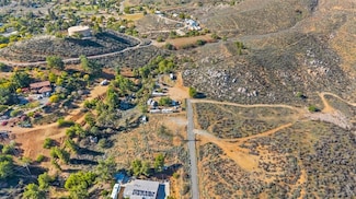 21080 Kimes Ln, Meadowbrook, CA 92570